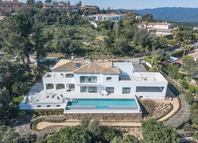 5 camera da letto Villa da affittare in Castell-Platja d'Aro - 5.500 € (Rif: 10115786)