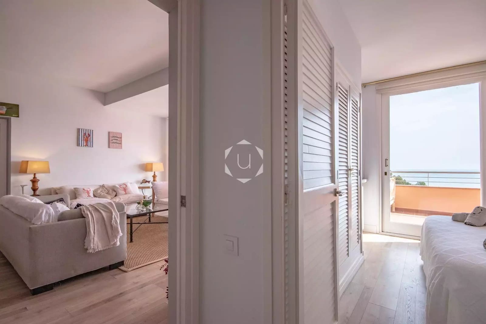 4 bedroom Beach Apartment for rent in Tamariu with pool garage - € 2,500 (Ref: 10115787)