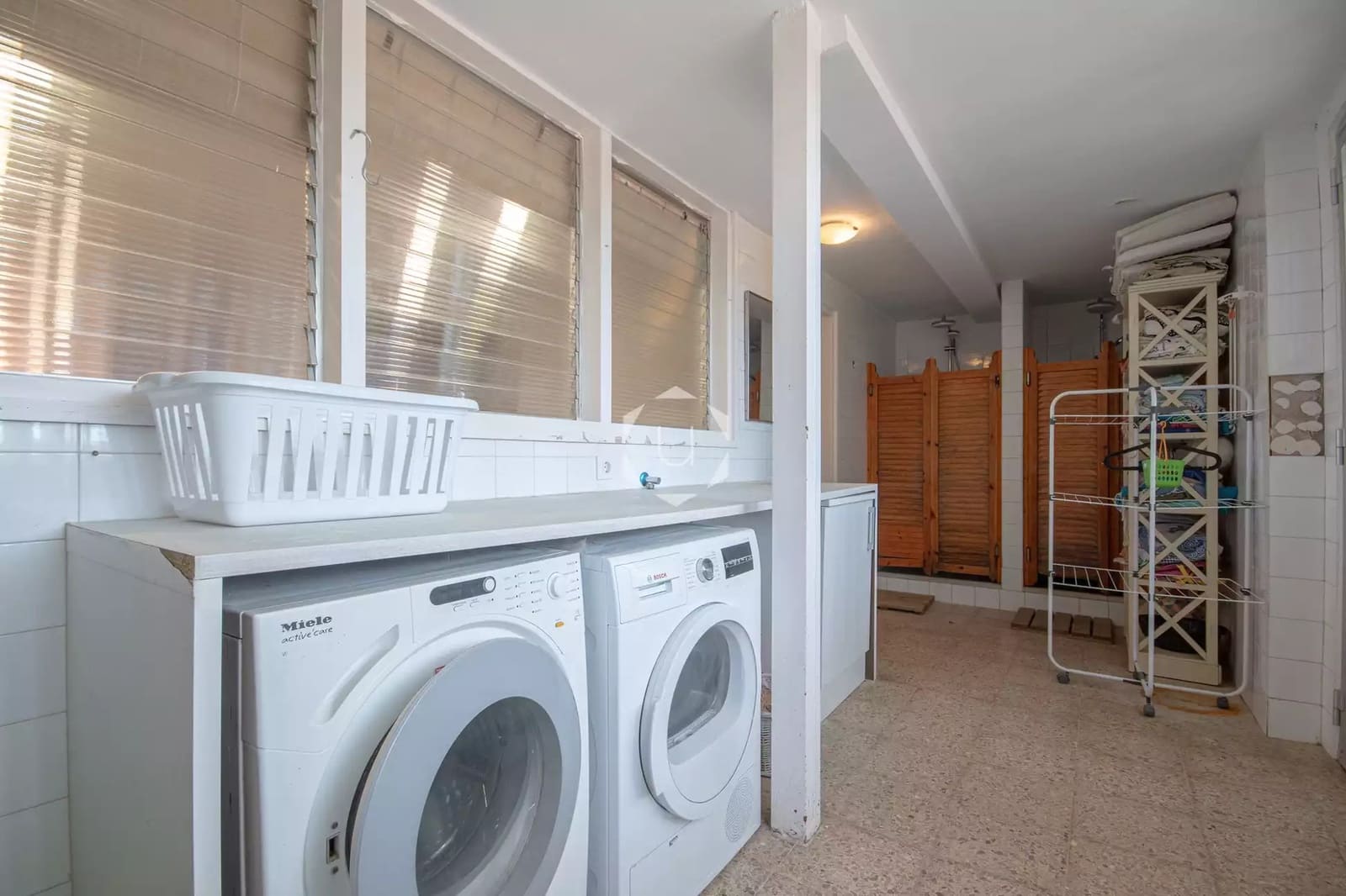 4 bedroom Beach Apartment for rent in Tamariu with pool garage - € 2,500 (Ref: 10115787)
