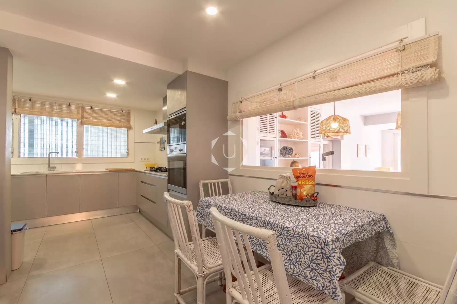 4 bedroom Beach Apartment for rent in Tamariu with pool garage - € 2,500 (Ref: 10115787)