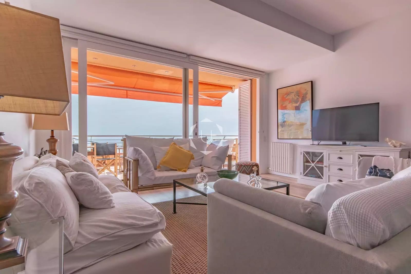 4 bedroom Beach Apartment for rent in Tamariu with pool garage - € 2,500 (Ref: 10115787)