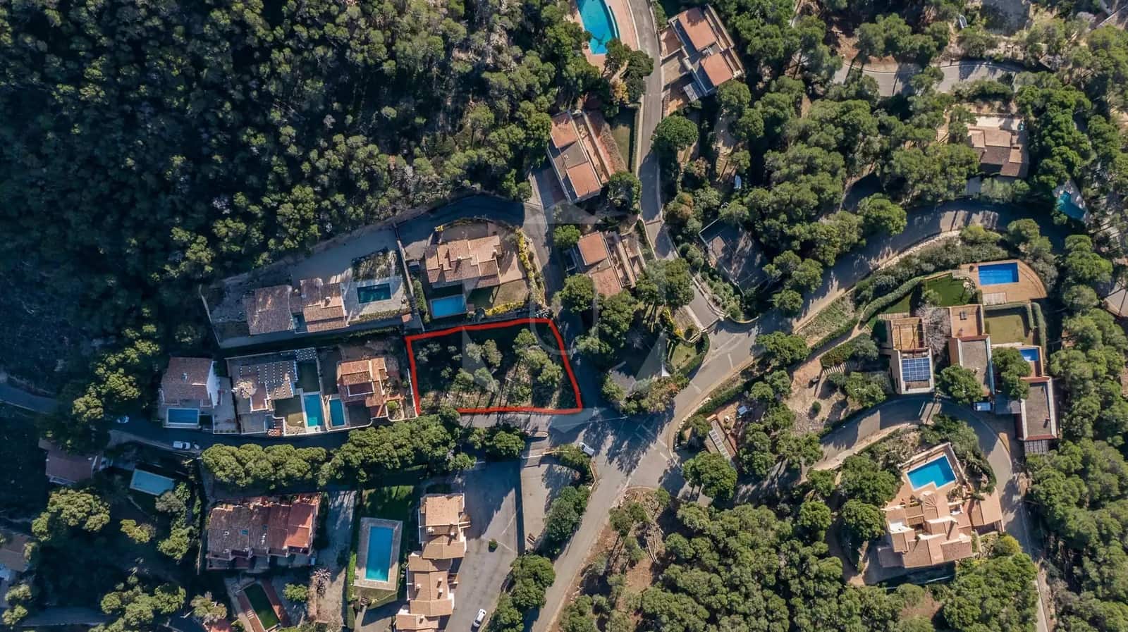Mark till salu i Begur - 230 000 € (Ref: 8096553)
