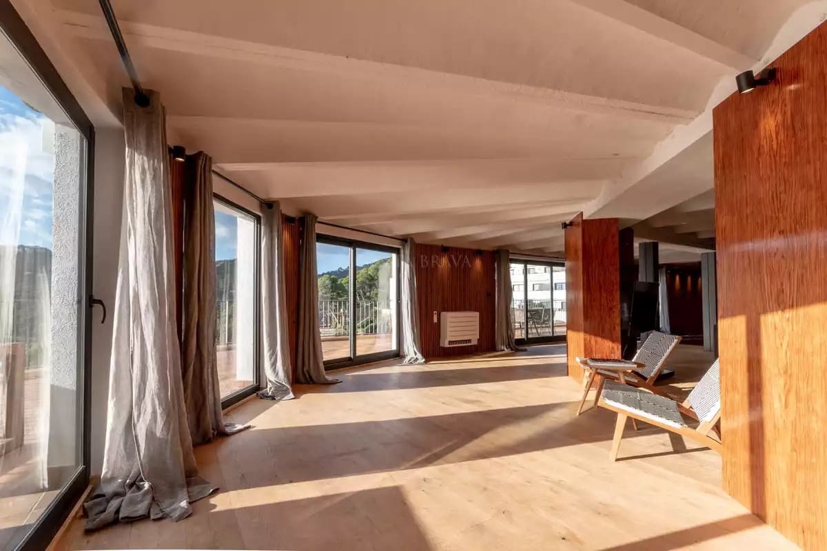 4 chambre Appartement à vendre à Begur - 2 256 884 € (Ref: 8664138)