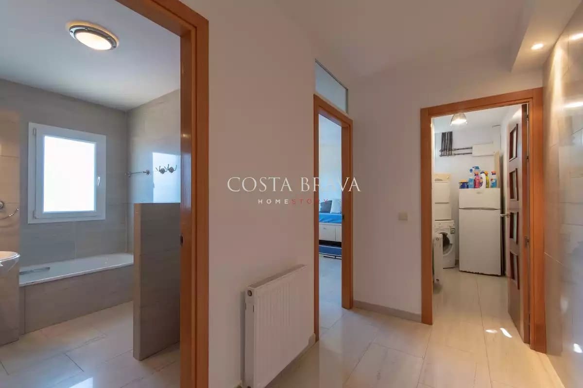 6 makuuhuone Huvila myytävänä paikassa Begur mukana uima-altaan 
autotalli - 695 000 € (Ref: 8880632)