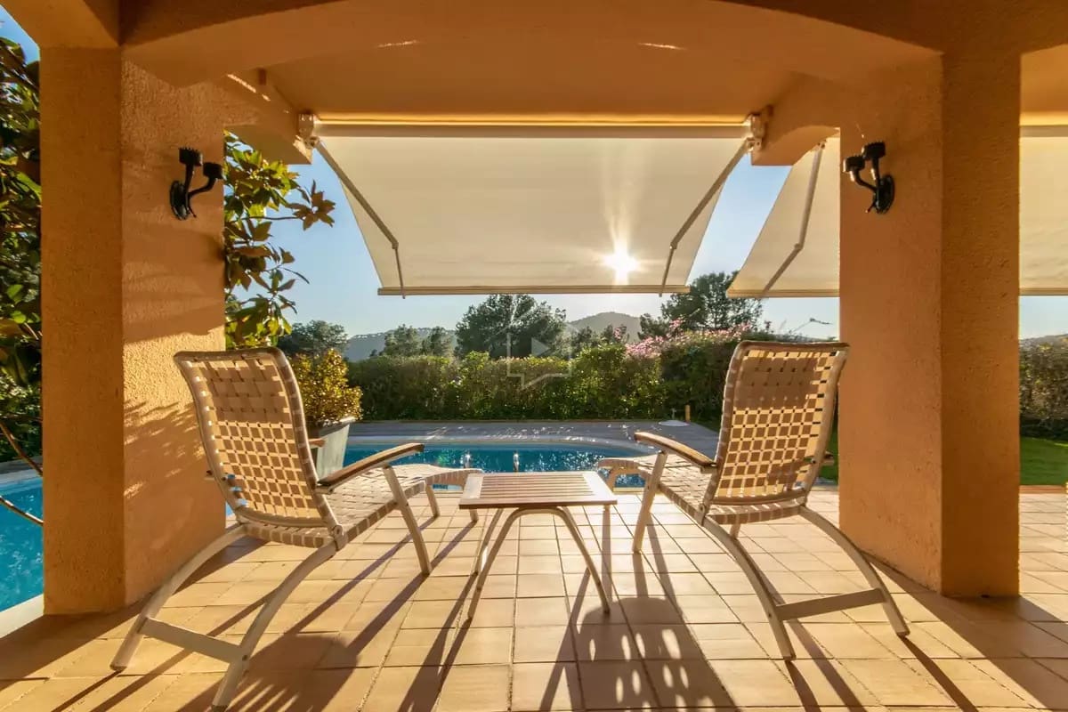 Chalet de 5 habitaciones en Tamariu en venta con piscina garaje - 1.200.000 € (Ref: 8880635)