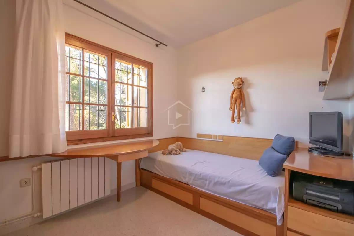 Chalet de 5 habitaciones en Tamariu en venta con piscina garaje - 1.200.000 € (Ref: 8880635)