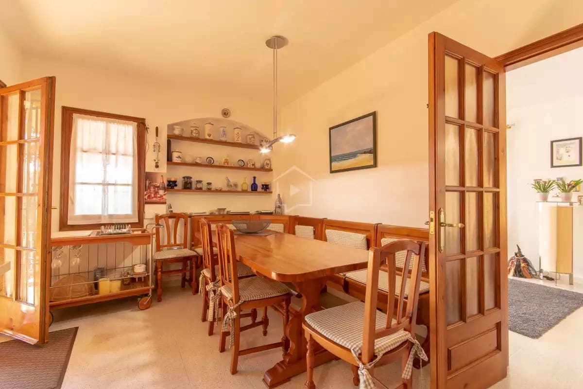 Chalet de 5 habitaciones en Tamariu en venta con piscina garaje - 1.200.000 € (Ref: 8880635)