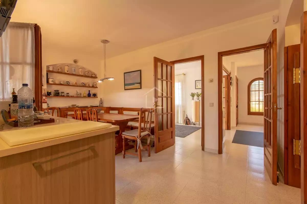 Chalet de 5 habitaciones en Tamariu en venta con piscina garaje - 1.200.000 € (Ref: 8880635)