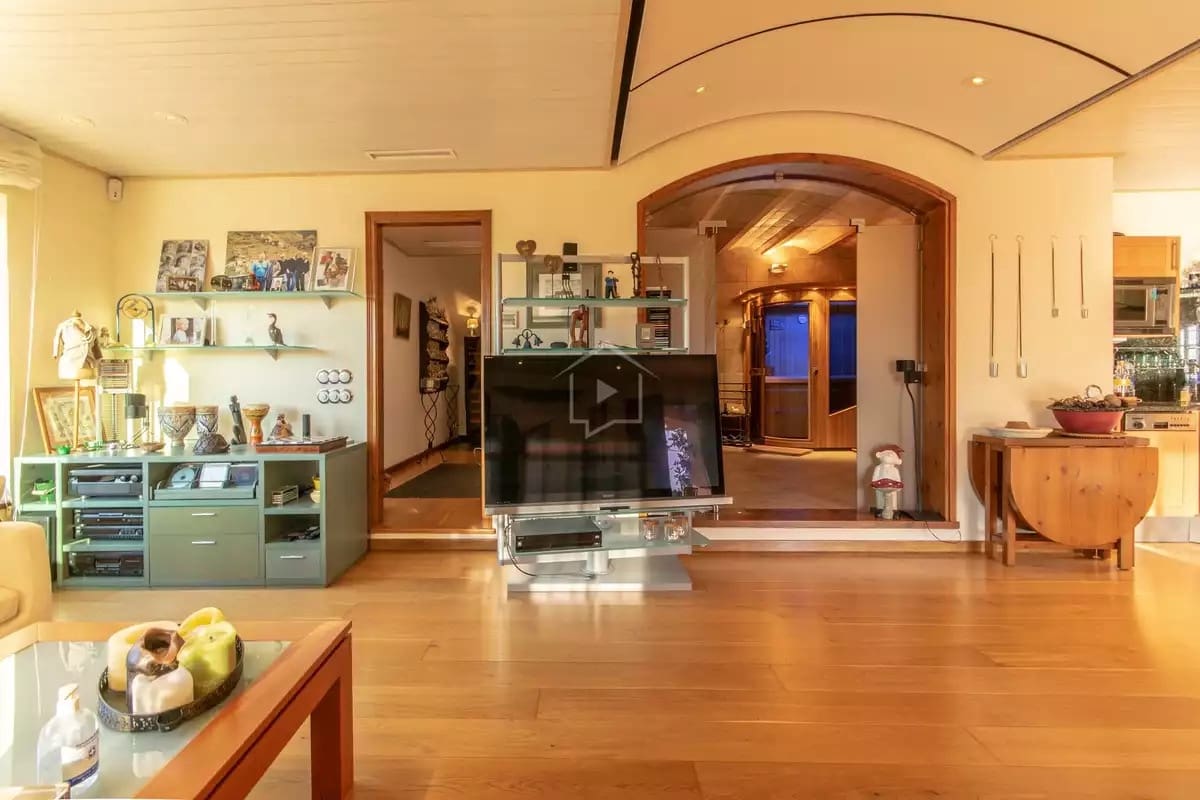 Chalet de 5 habitaciones en Tamariu en venta con piscina garaje - 1.200.000 € (Ref: 8880635)