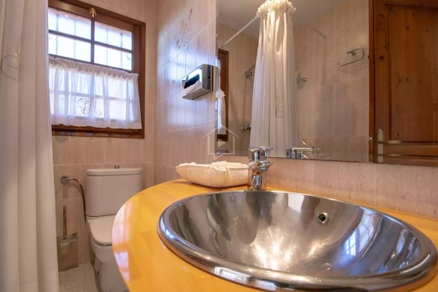 5 soveværelse Villa til salg i Tamariu, Palafrugell med swimmingpool garage - € 1.200.000 (Ref: 8880635)