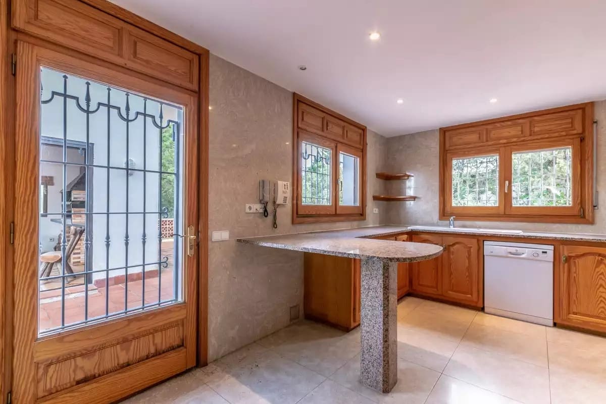 6 sovrum Villa till salu i Begur med pool garage - 1 695 000 € (Ref: 8880637)