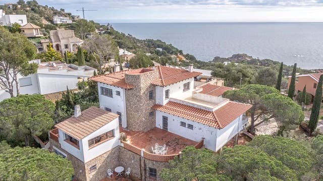 6 soverom Villa til salgs i Begur med svømmebasseng garasje - € 1 695 000 (Ref: 8880637)