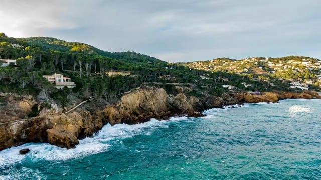 Chalet de 4 habitaciones en Begur en venta con garaje - 2.190.000 € (Ref: 8894589)