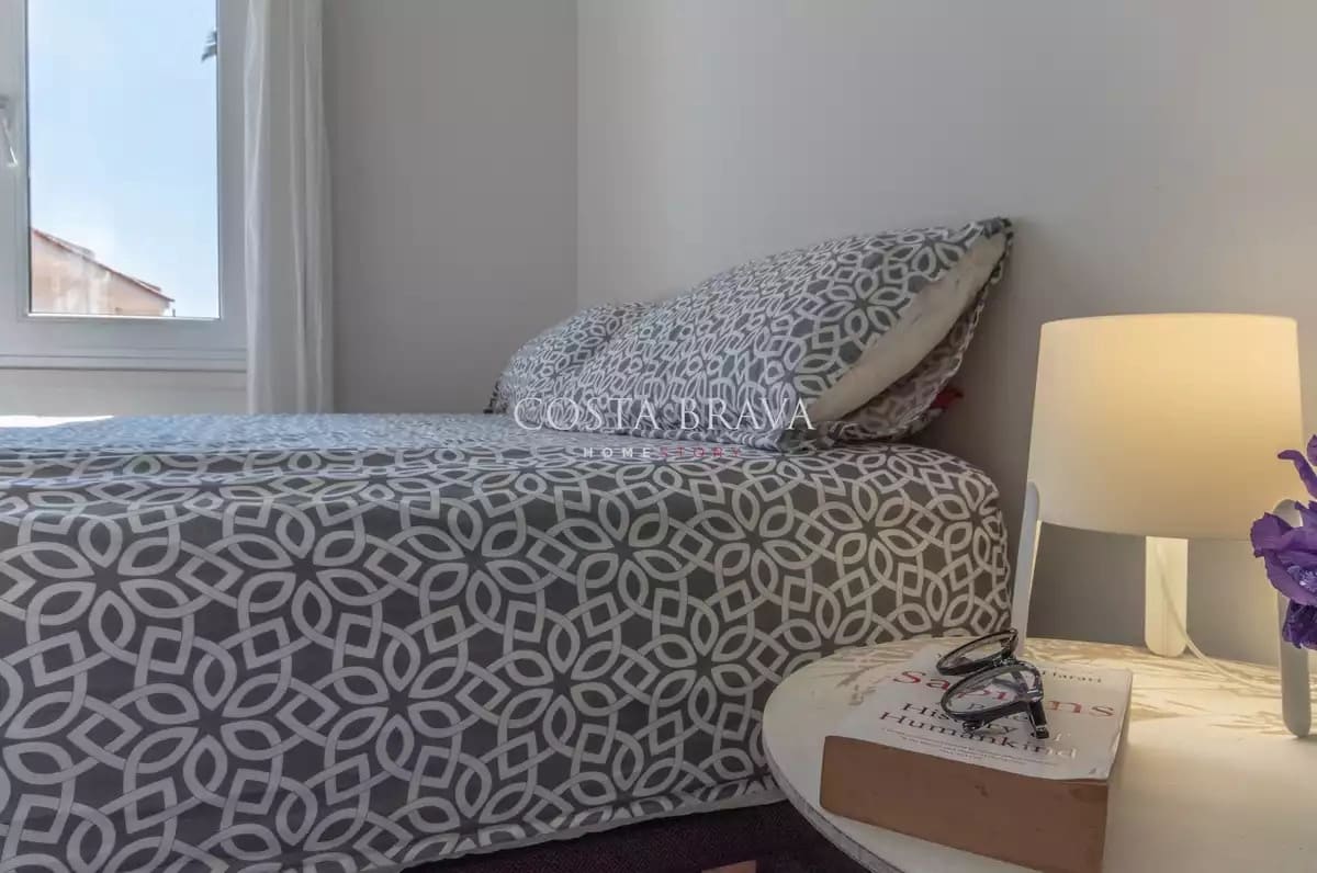 3 soveværelse Rækkehus til salg i Torroella de Montgri med garage - € 335.000 (Ref: 8902141)