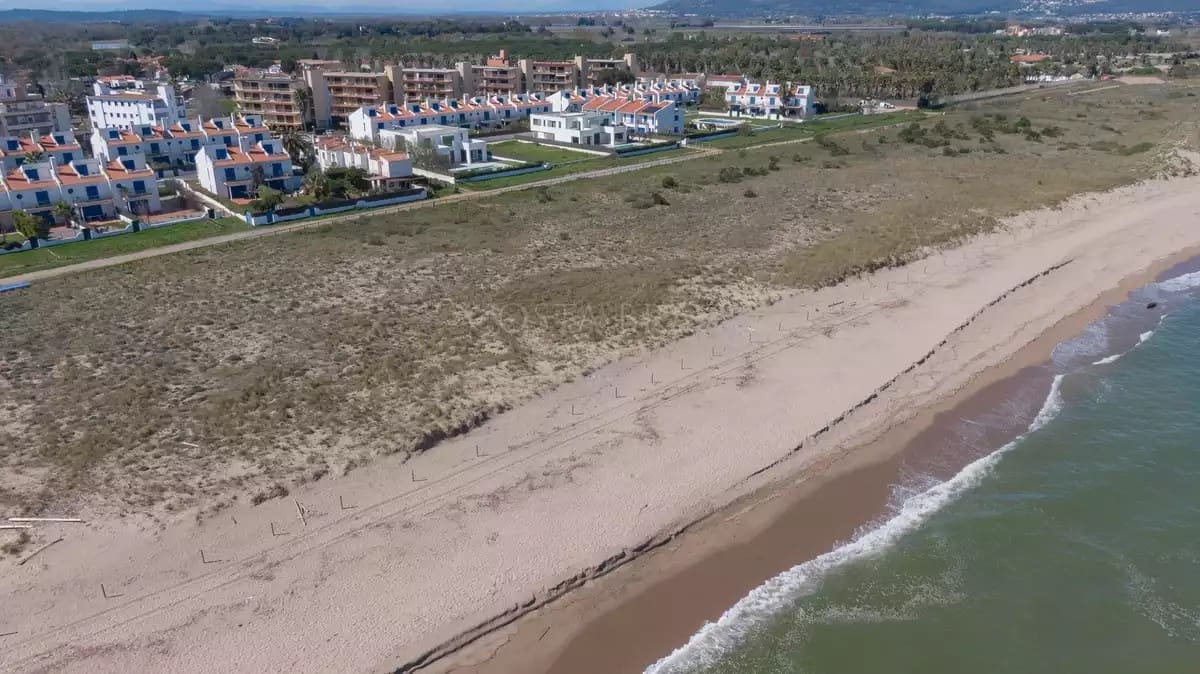 3 soveværelse Rækkehus til salg i Torroella de Montgri med garage - € 335.000 (Ref: 8902141)