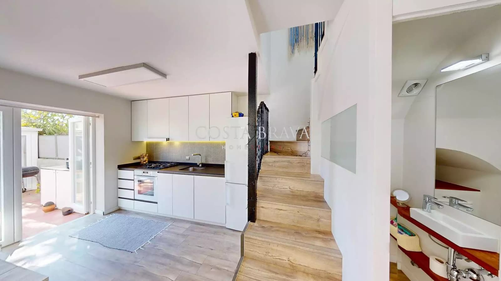 3 bedroom Terraced Villa for sale in Torroella de Montgri with garage - € 335,000 (Ref: 8902141)