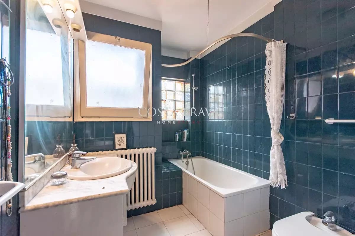 5 soveværelse Byhus til salg i Palafrugell - € 275.000 (Ref: 8902142)