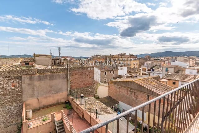 5 sovrum Hus till salu i Palafrugell - 285 000 € (Ref: 8902142)