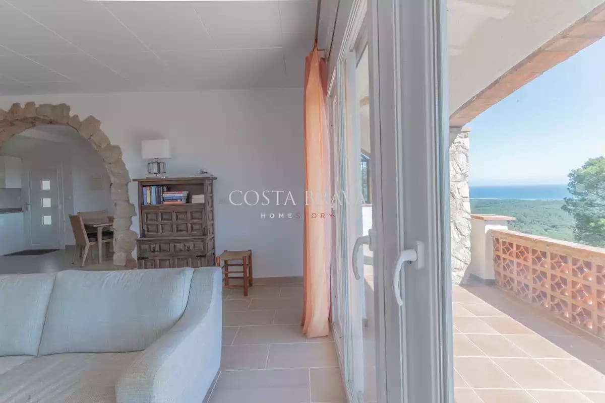 6 soveværelse Villa til salg i Els Masos De Pals med swimmingpool garage - € 949.000 (Ref: 8911170)