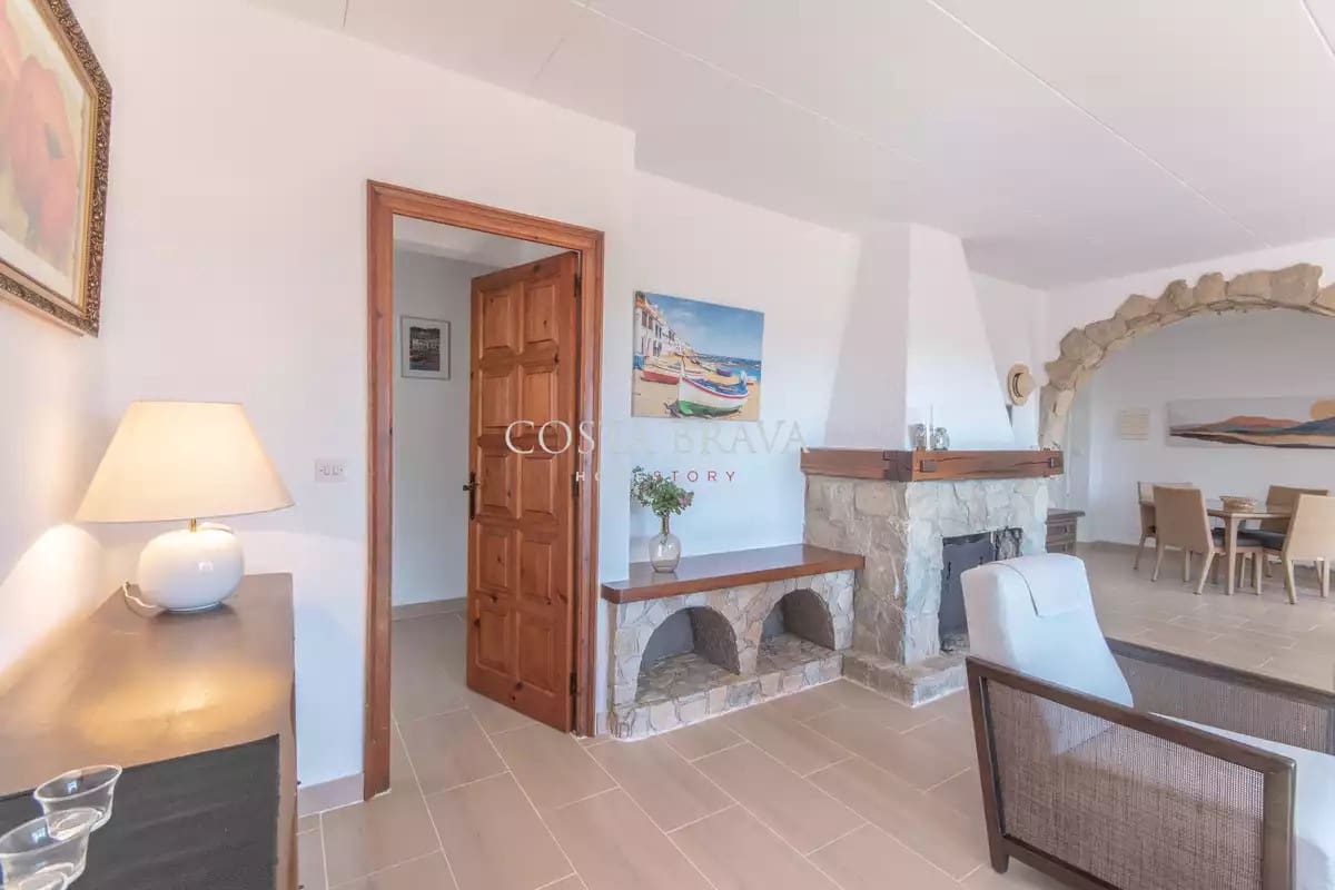 6 soveværelse Villa til salg i Els Masos De Pals med swimmingpool garage - € 949.000 (Ref: 8911170)