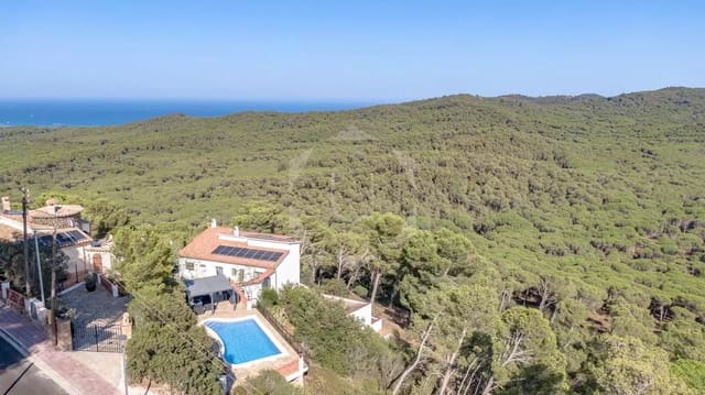 6 soverom Villa til salgs i Els Masos De Pals, Pals med svømmebasseng garasje - € 949 000 (Ref: 8911170)