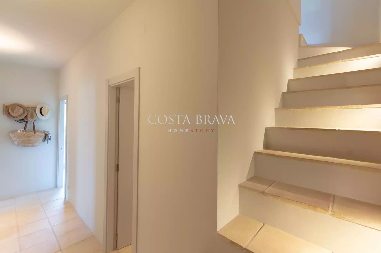Moradia para arrendar em Begur com piscina garagem - 2 500 € (Ref: 8937244)