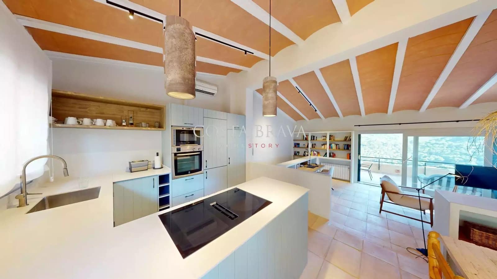 Moradia para arrendar em Begur com piscina garagem - 2 500 € (Ref: 8937244)