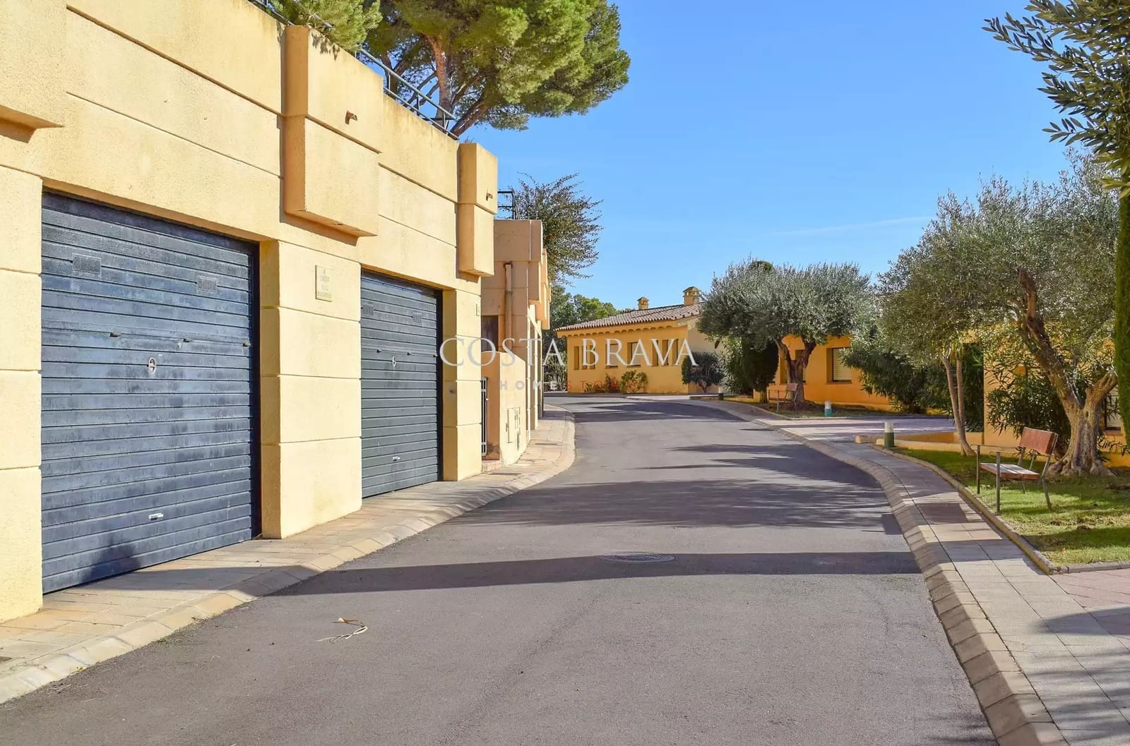 Moradia para arrendar em Begur com piscina garagem - 2 500 € (Ref: 8937244)