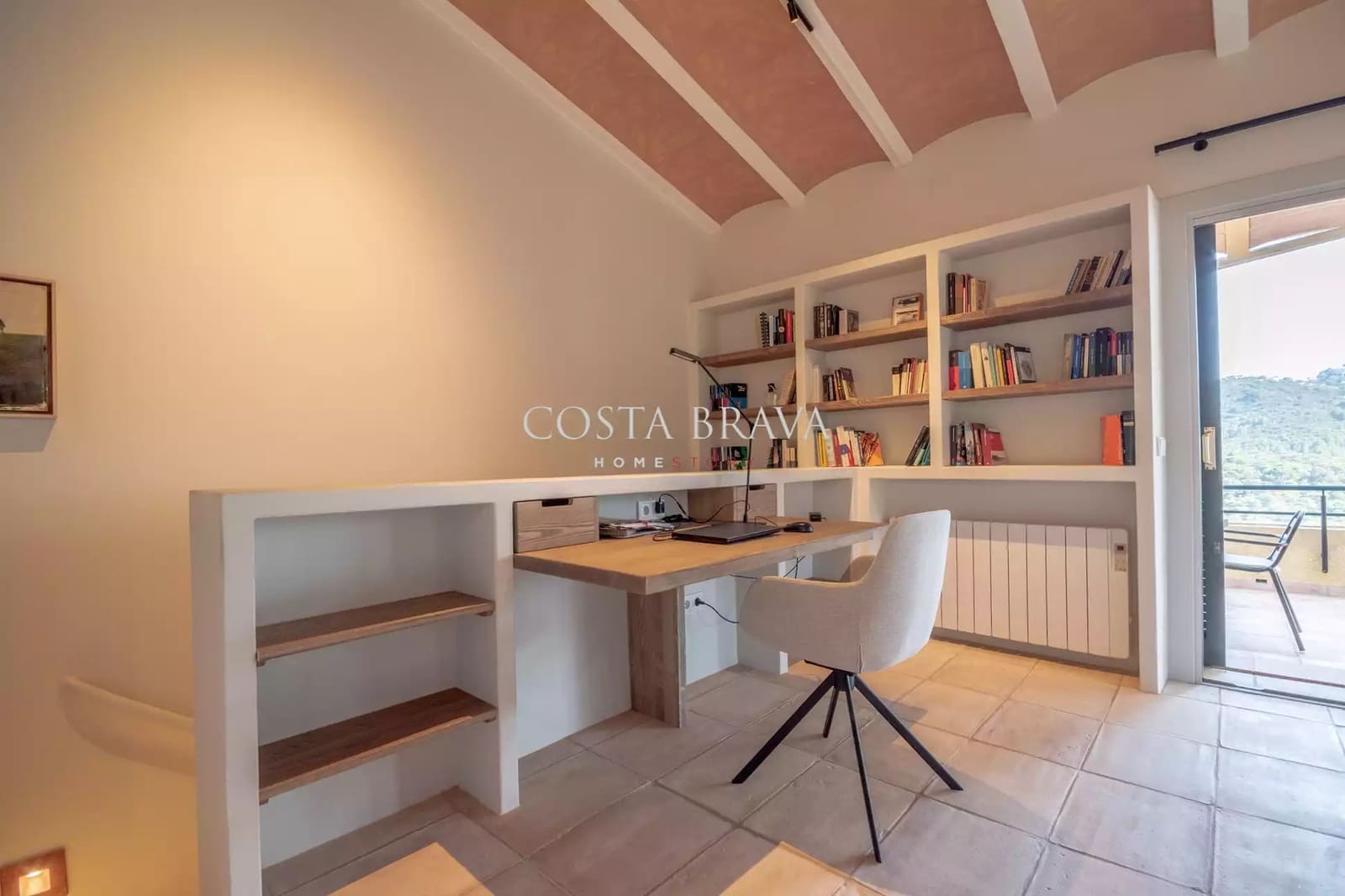 Moradia para arrendar em Begur com piscina garagem - 2 500 € (Ref: 8937244)