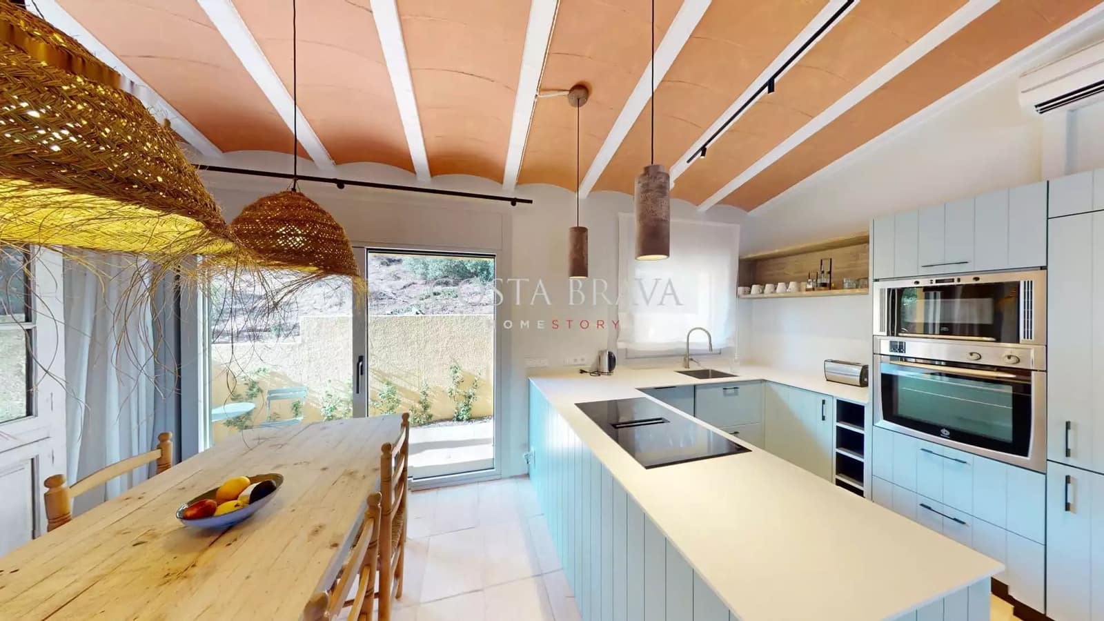 Moradia para arrendar em Begur com piscina garagem - 2 500 € (Ref: 8937244)