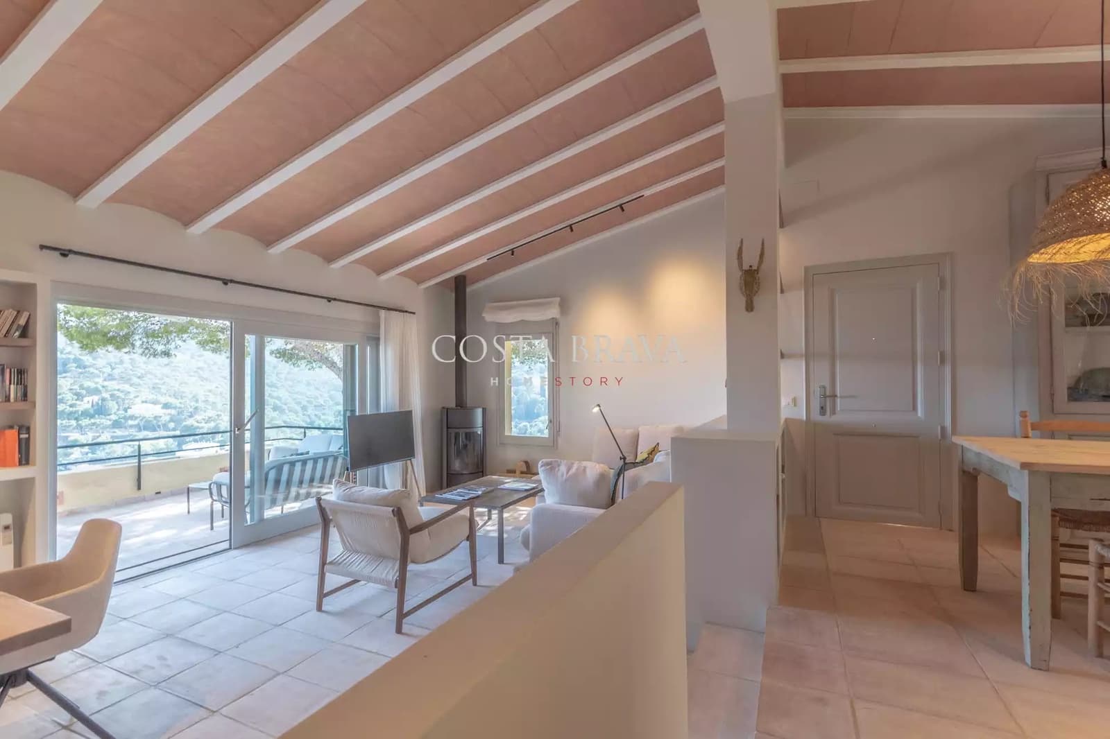 Moradia para arrendar em Begur com piscina garagem - 2 500 € (Ref: 8937244)