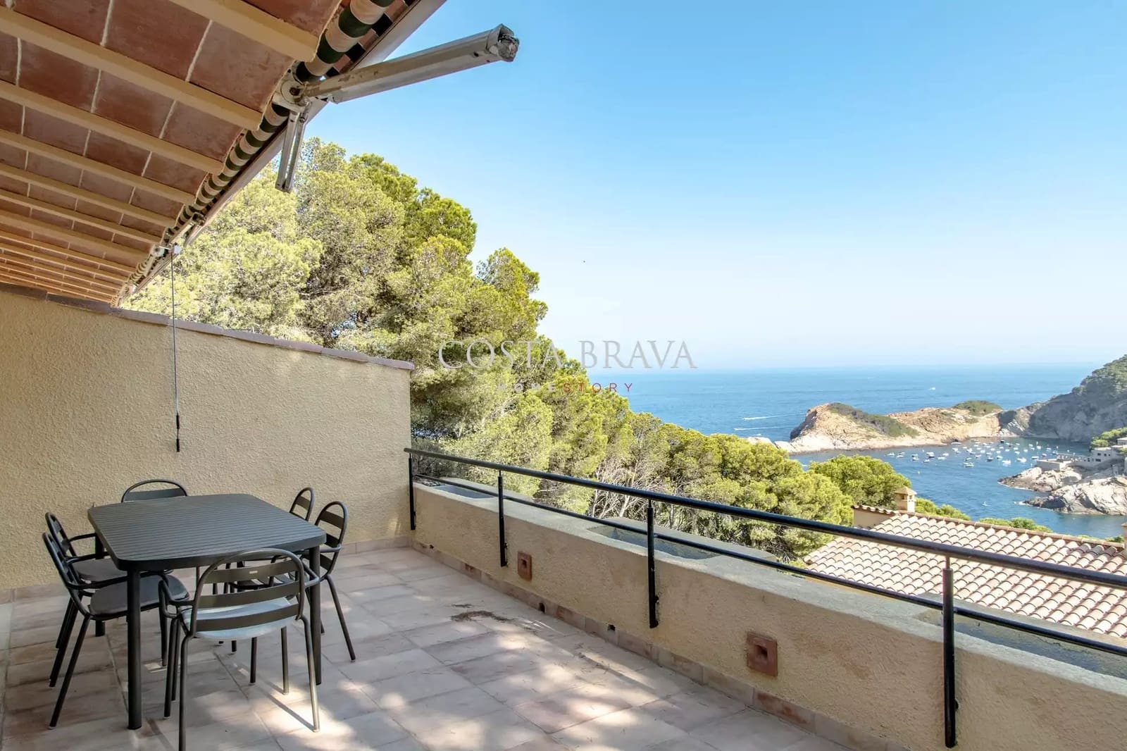 Moradia para arrendar em Begur com piscina garagem - 2 500 € (Ref: 8937244)