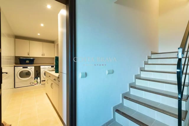5 soveværelse Villa til leje i Begur med swimmingpool garage - € 6.500 (Ref: 8937245)