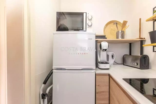 2 bedroom Beach Apartment for rent in Pals with garage - € 1,100 (Ref: 8937246)