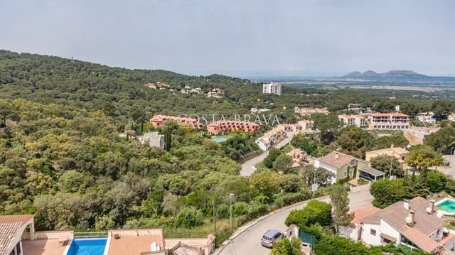 Grunde uden byggetilladelser til salg i Sa Riera, Begur - € 150.000 (Ref: 8970529)