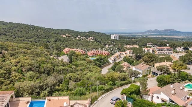 Grunde uden byggetilladelser til salg i Sa Riera, Begur - € 150.000 (Ref: 8970529)