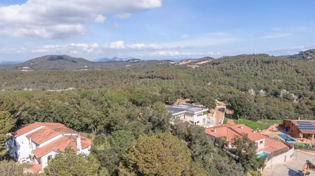 Grunde uden byggetilladelser til salg i Begur - € 135.000 (Ref: 8976283)