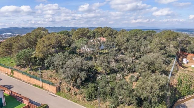 Grunde uden byggetilladelser til salg i Begur - € 135.000 (Ref: 8976283)