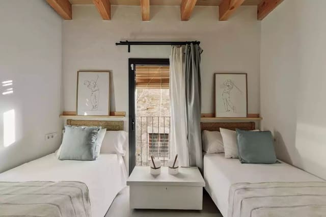 3 soveværelse Rækkehus til leje i Gualta med garage - € 1.590 (Ref: 8985786)