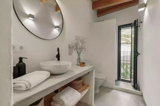 3 soveværelse Rækkehus til leje i Gualta med garage - € 1.590 (Ref: 8985786)