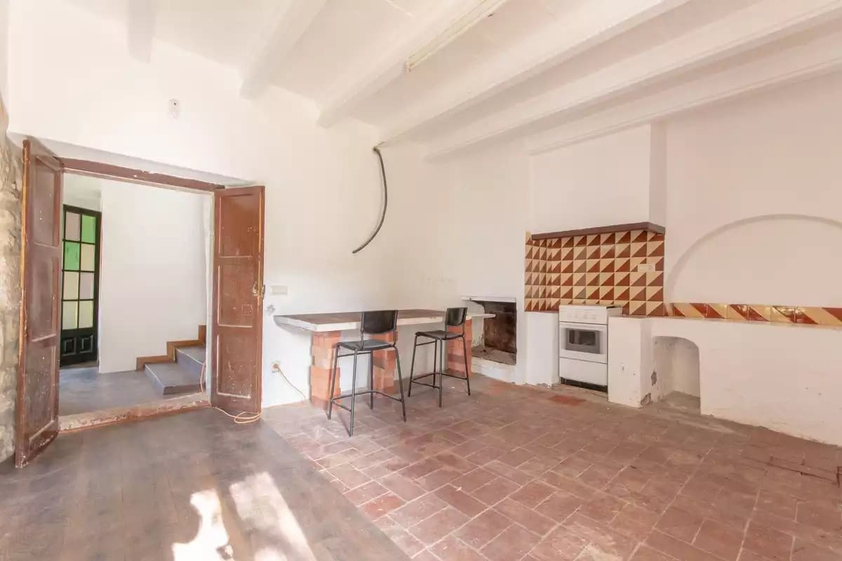 6 soveværelse Byhus til salg i Palafrugell - € 615.000 (Ref: 9003292)
