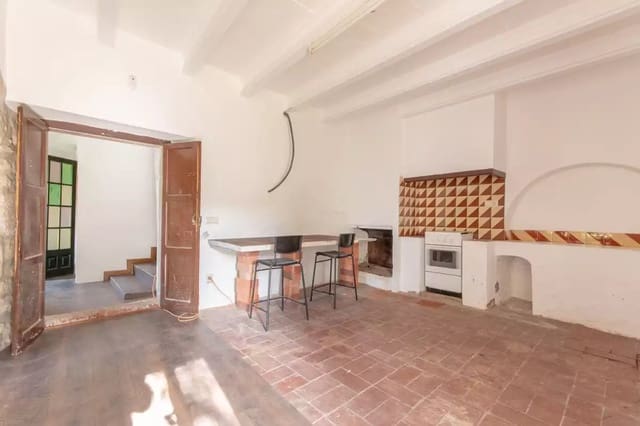 6 soveværelse Byhus til salg i Palafrugell - € 615.000 (Ref: 9003292)