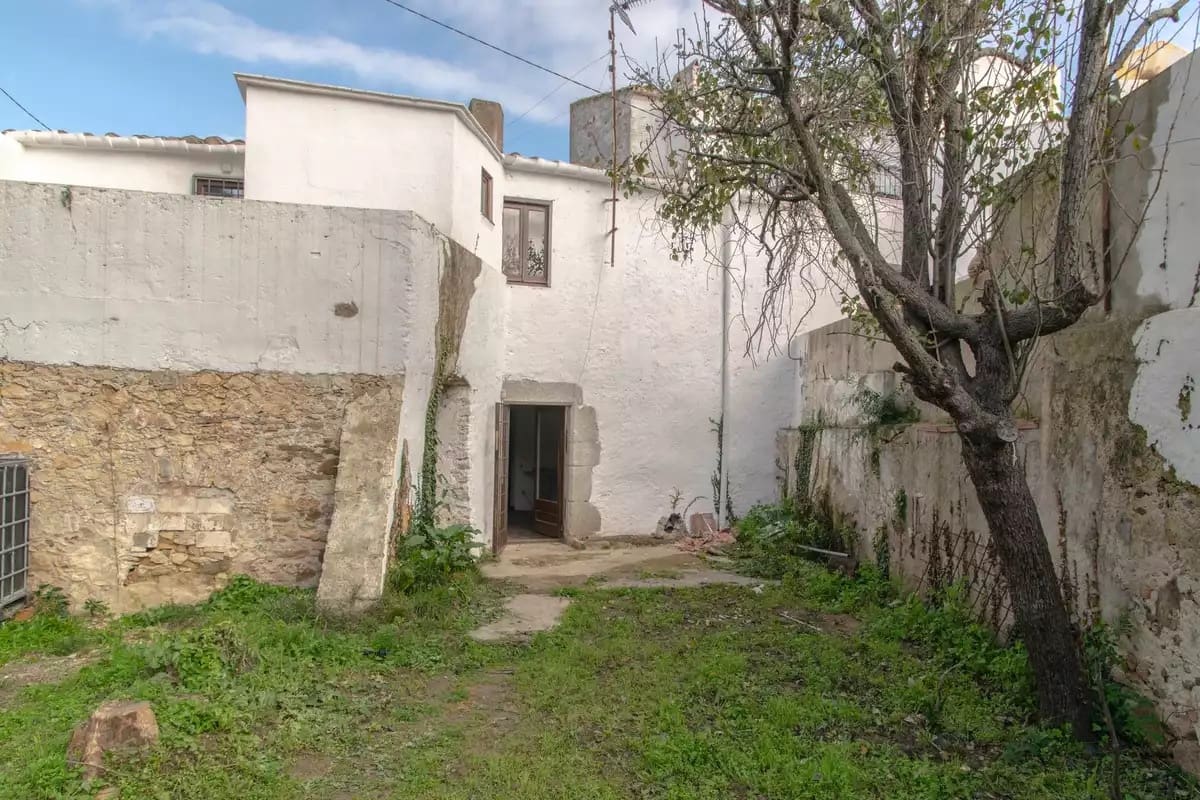 6 soveværelse Byhus til salg i Palafrugell - € 615.000 (Ref: 9003292)