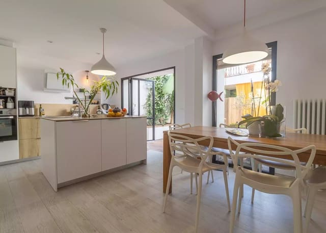 3 quarto Casa em Banda para venda em Palafrugell com garagem - 690 000 € (Ref: 9042471)