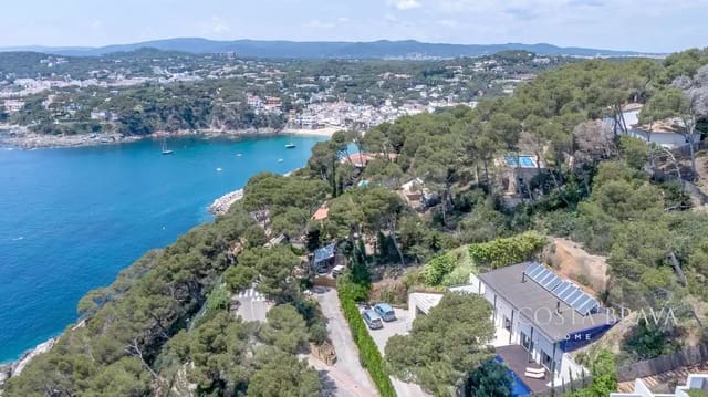 5 sypialnia Willa na sprzedaż w Llafranc, Palafrugell z basenem garażem - 2 375 000 € (Ref: 9042472)