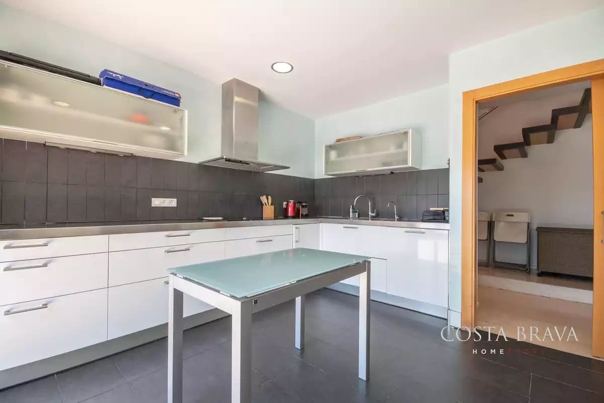 5 soveværelse Villa til salg i Llafranc med swimmingpool garage - € 2.375.000 (Ref: 9042472)