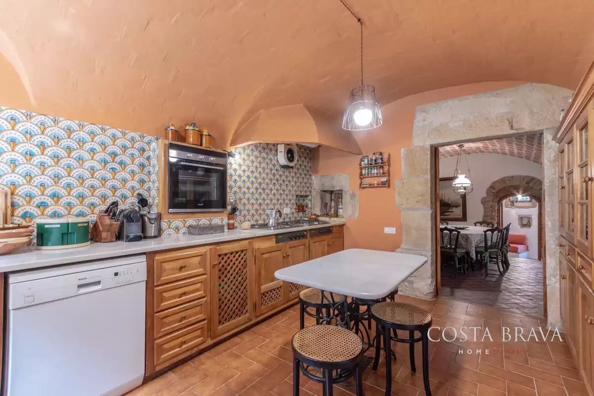 3 camera da letto Villetta a Schiera da affittare in Forallac - 5.000 € (Rif: 9068905)