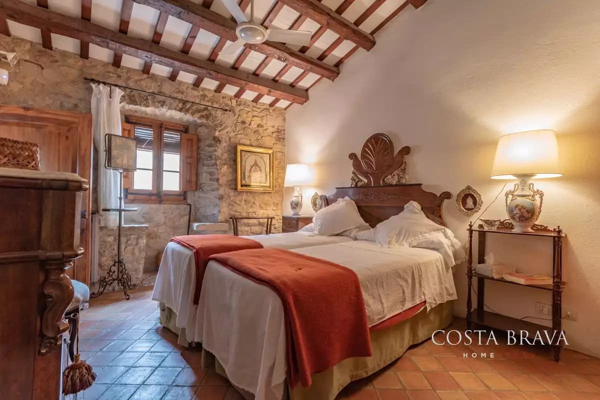 3 camera da letto Villetta a Schiera da affittare in Forallac - 5.000 € (Rif: 9068905)