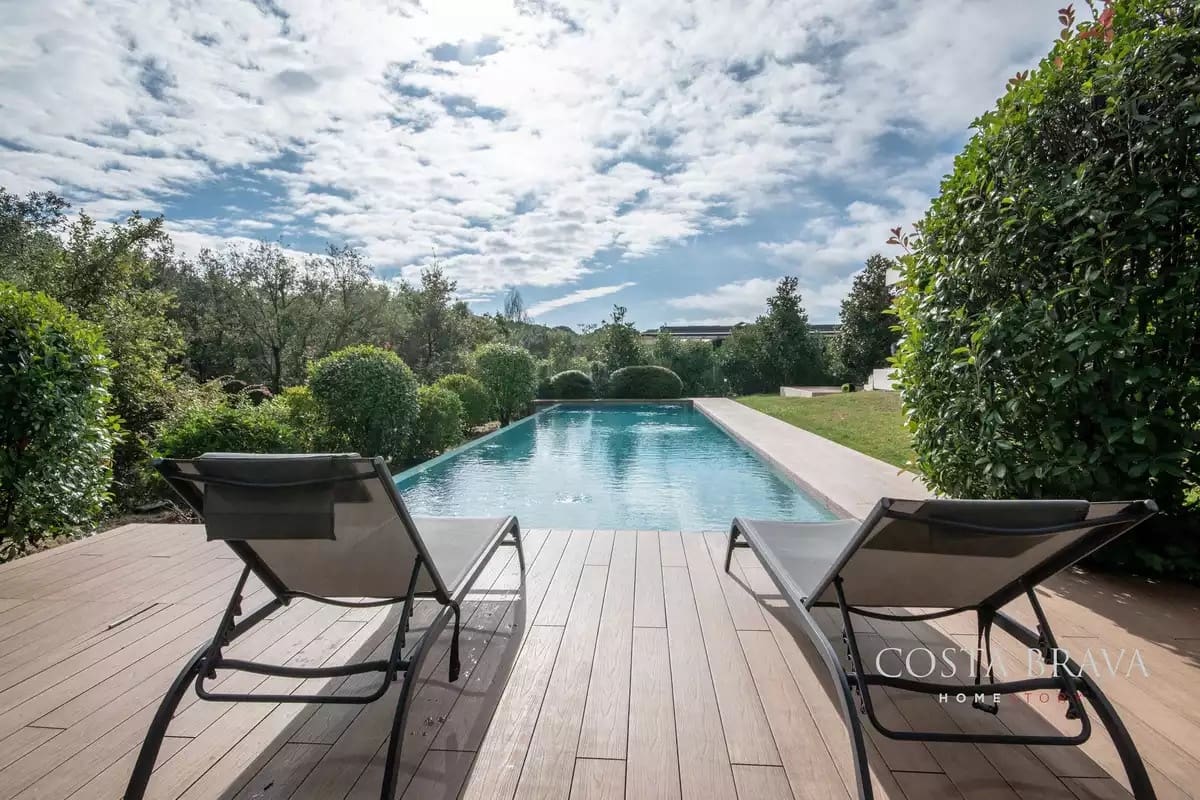 4 quarto Moradia para venda em Caldes de Malavella com piscina garagem - 1 990 000 € (Ref: 9128479)