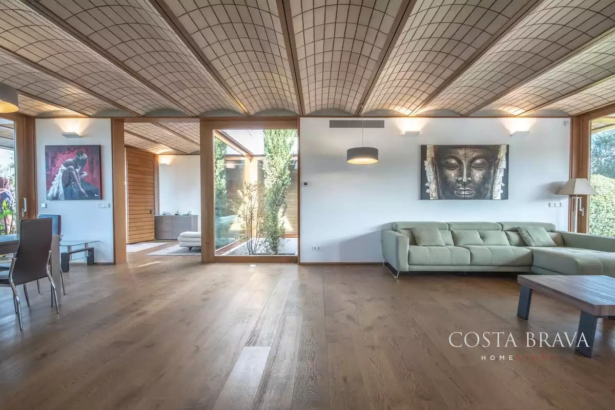 4 quarto Moradia para venda em Caldes de Malavella com piscina garagem - 1 990 000 € (Ref: 9128479)